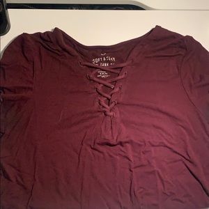 maroon short sleeve shirt